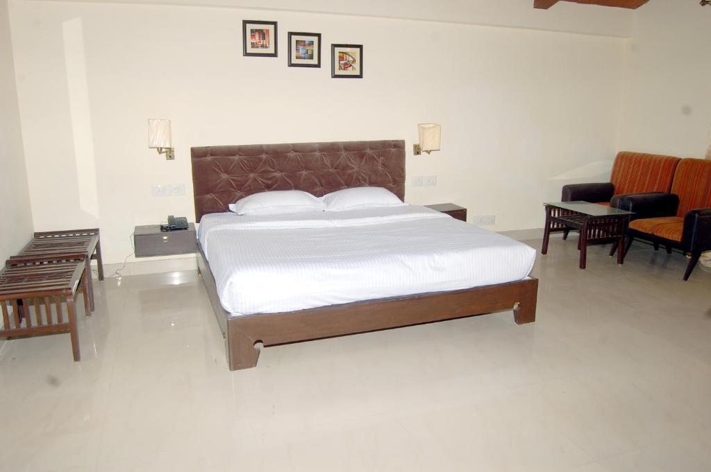 Natureraga Fernhill Resort Chail Exterior photo