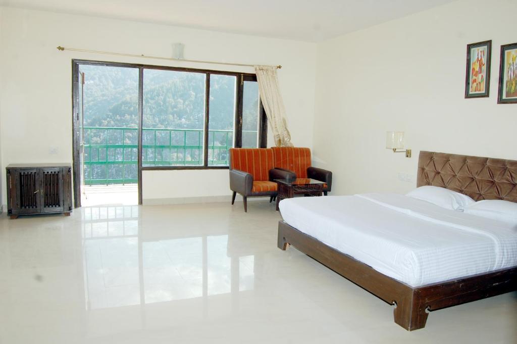Natureraga Fernhill Resort Chail Exterior photo